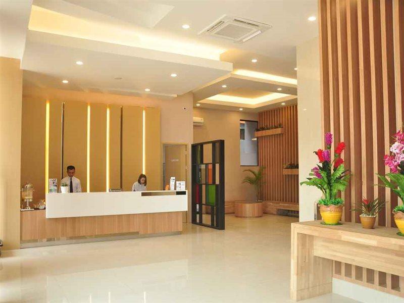 Hotel Mutiara Mitra Reddoorz Padangsidimpuan Eksteriør billede